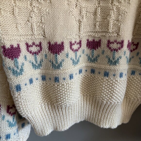 90s Cream Floral Crew Neck Sweater - Picture 9 of 9